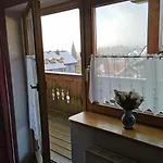 In Mit Grossem Garten By Interhome Hébergement de vacances *