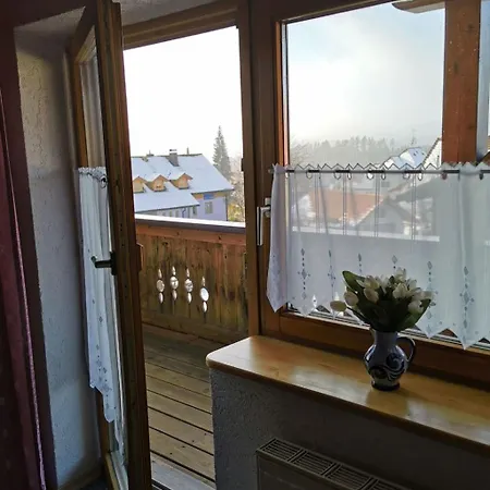In Mit Grossem Garten By Interhome Prázdninový dům *